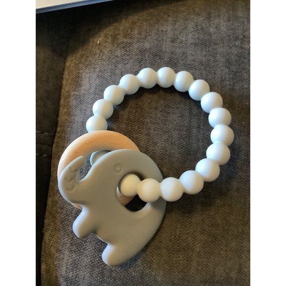 LouLou Lollipop Baby Teether Set - Silicone & Wood - Bunny & Bear Design - Picture 6 of 6